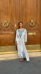 Mukhawar bleu