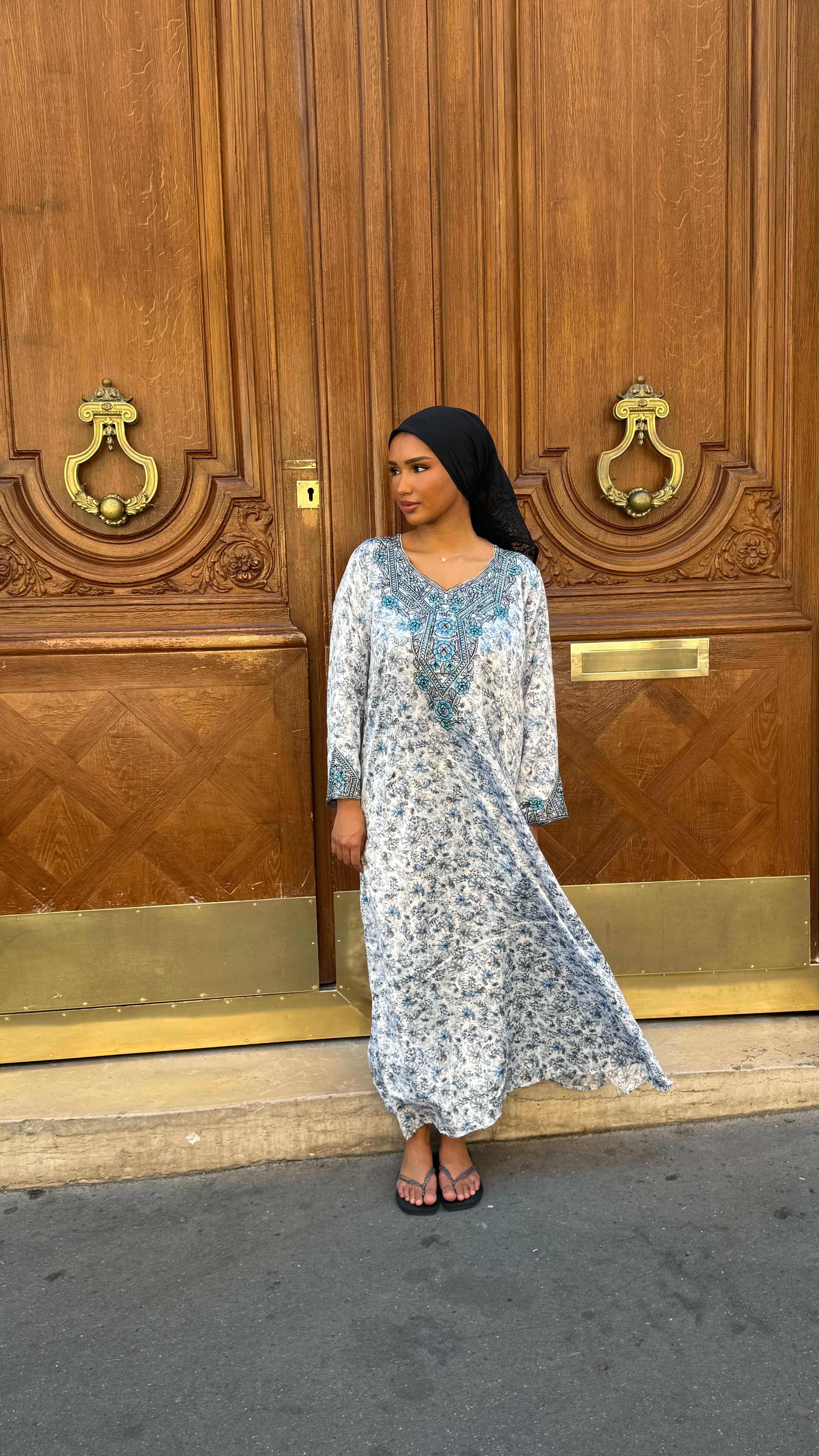Mukhawar bleu