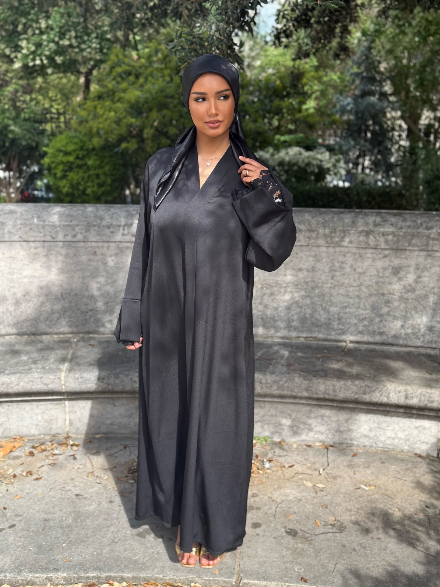 Abaya dentelle [noir]